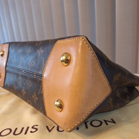 STUNNING ๐ซ๐ซ๐ฅ Louis Vuitton Wilshire Tote PM - Picture 6 of 16